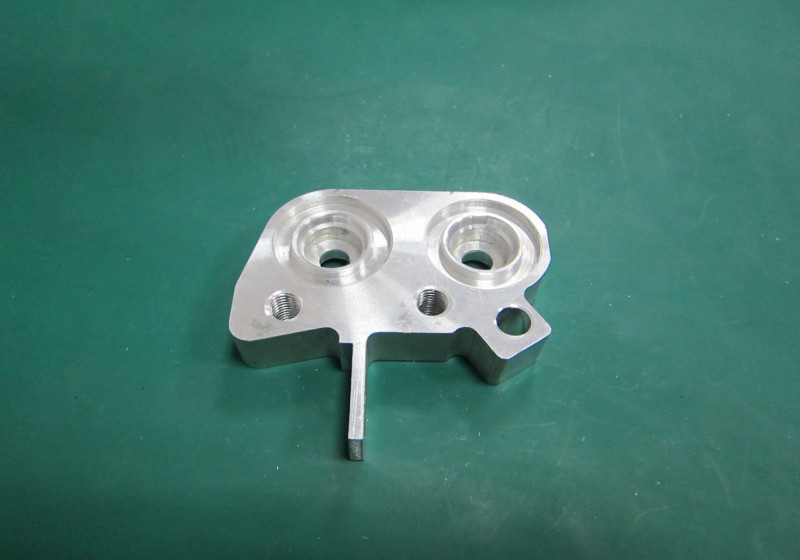 蒸發(fā)式冷凝器配件為什么被廣泛應(yīng)用于空調(diào)制冷中？